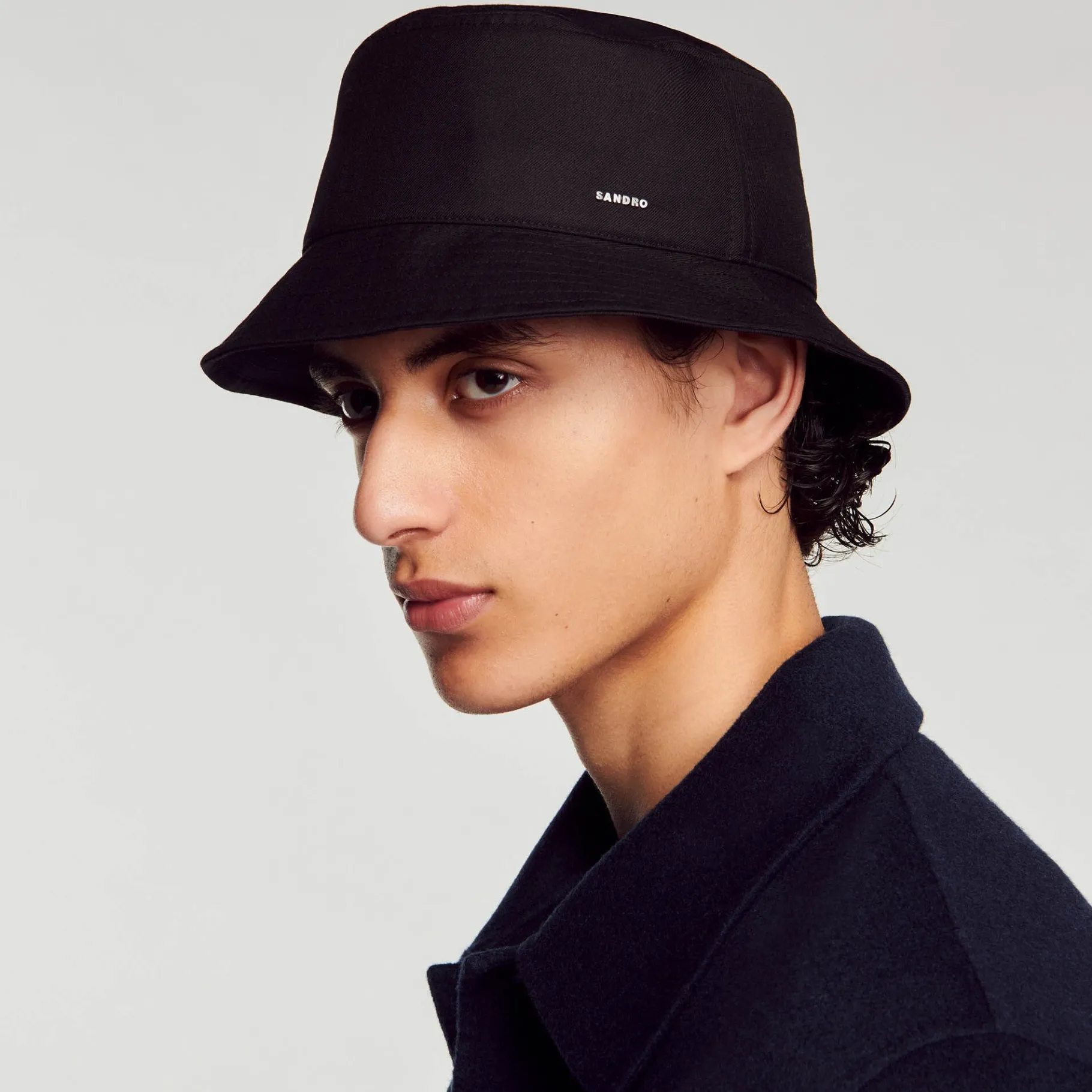 Cheap SANDRO Bob En Tissu Technique Noir