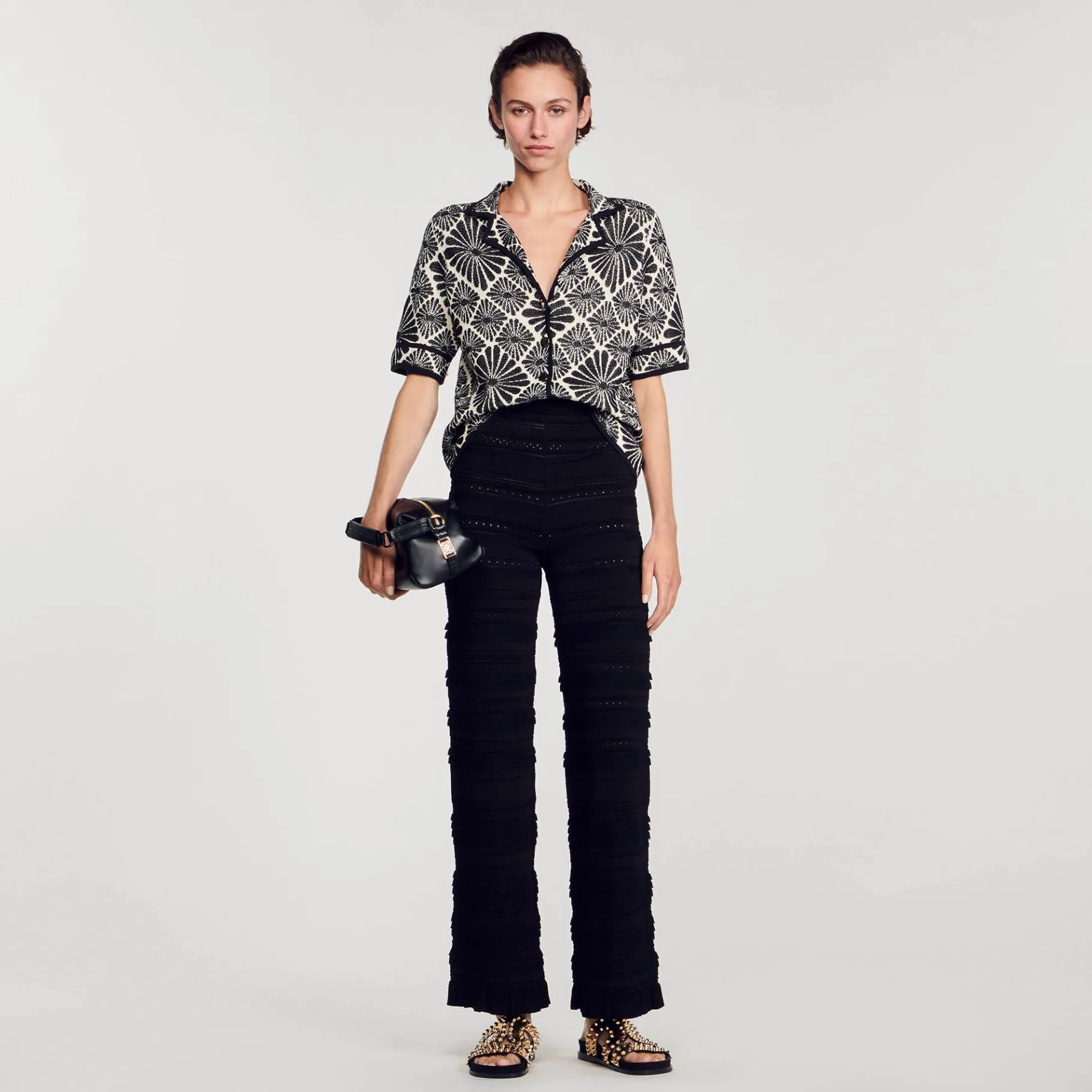 Shop SANDRO Cardigan Jacquard Fleurs Ecru / Noir