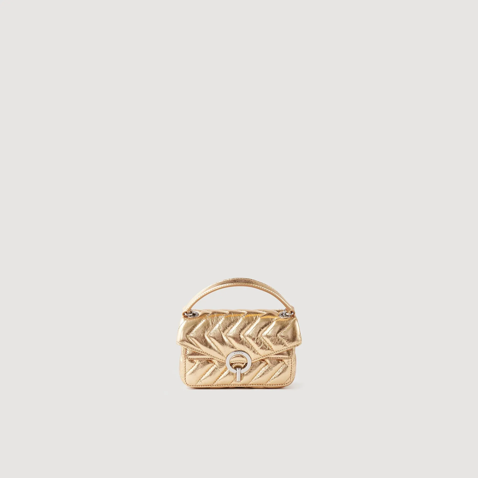 Shop SANDRO Mini Sac Yza En Cuir Métallisé Doré