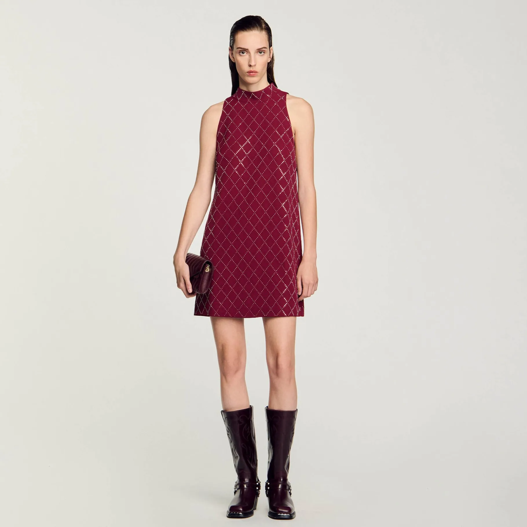 Online SANDRO Robe Courte à Studs Losanges Bordeaux