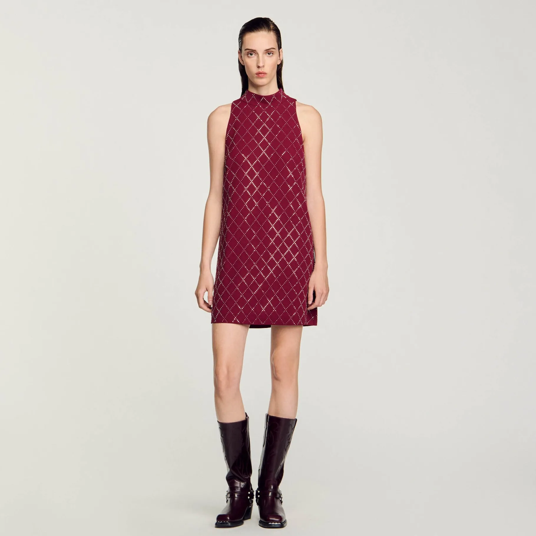 Online SANDRO Robe Courte à Studs Losanges Bordeaux