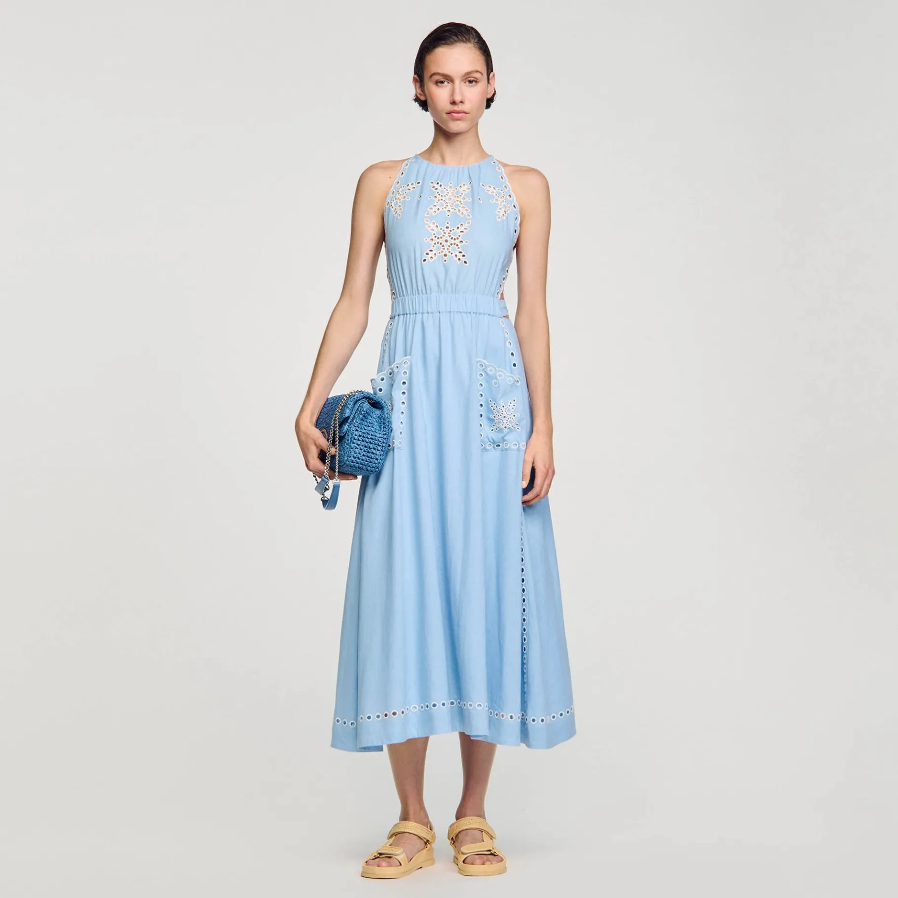 Discount SANDRO Robe Longue à Broderies Anglaises Bleu Ciel