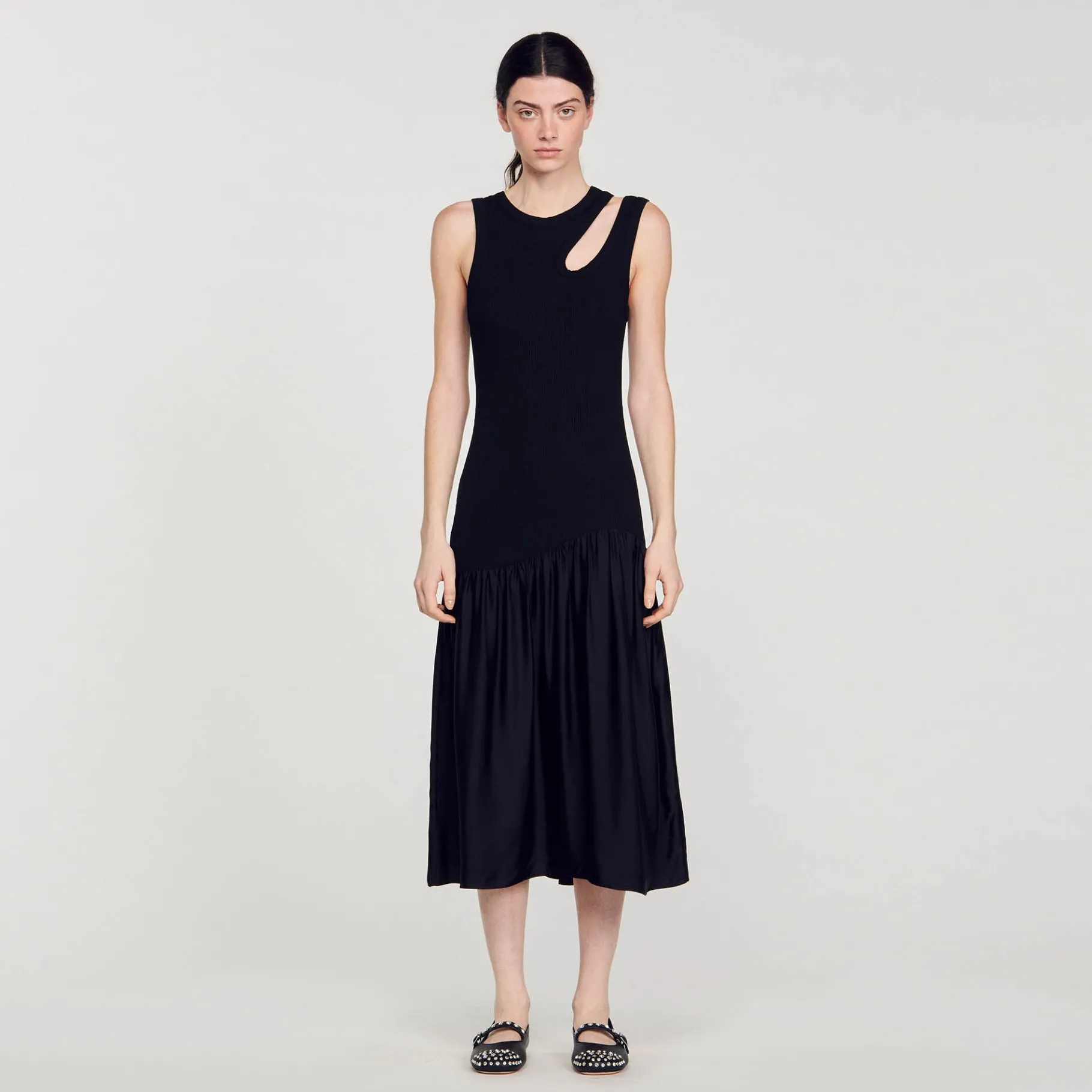 Shop SANDRO Robe Longue Bimatières Noir