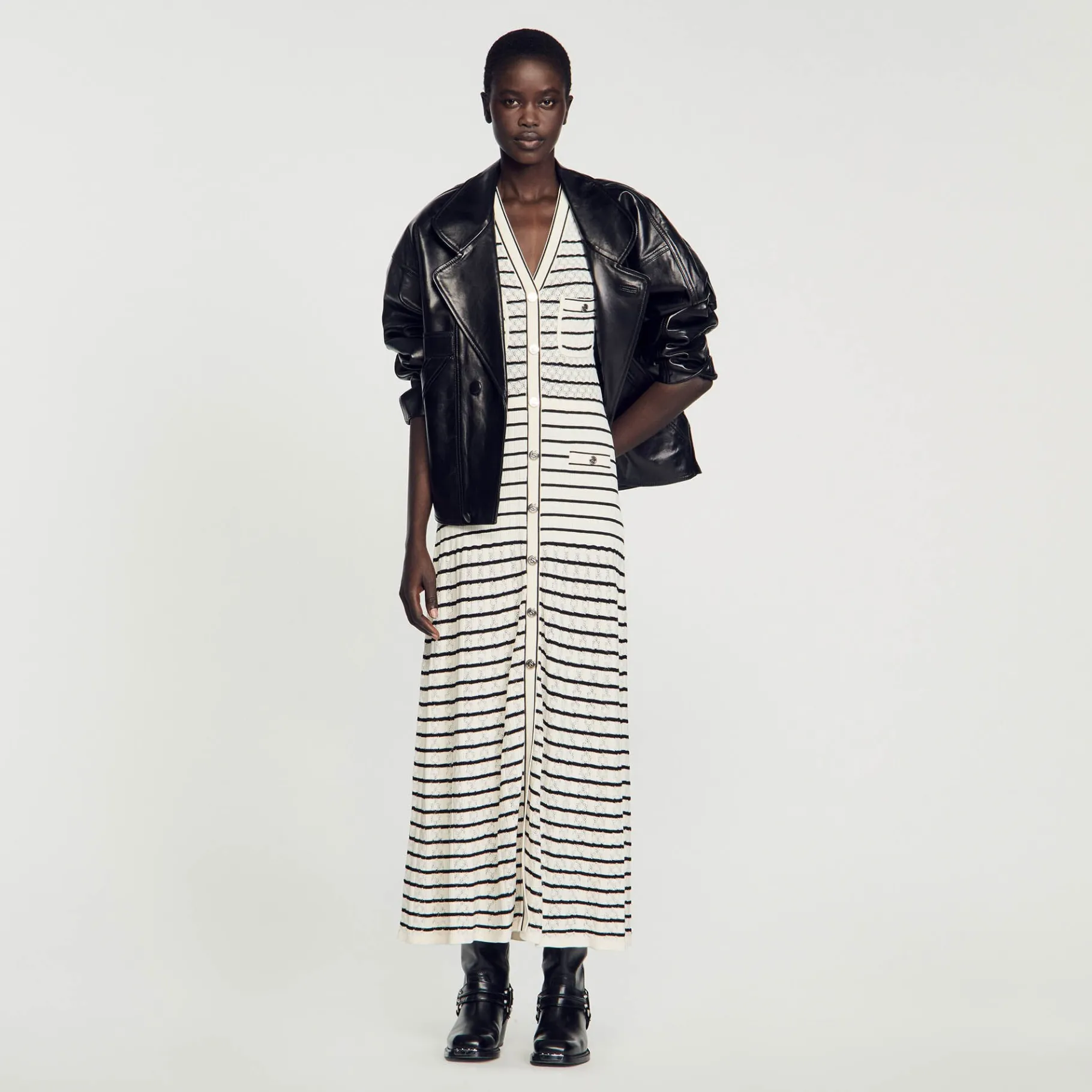Outlet SANDRO Robe Midi En Maille à Rayures Blanc / Noir