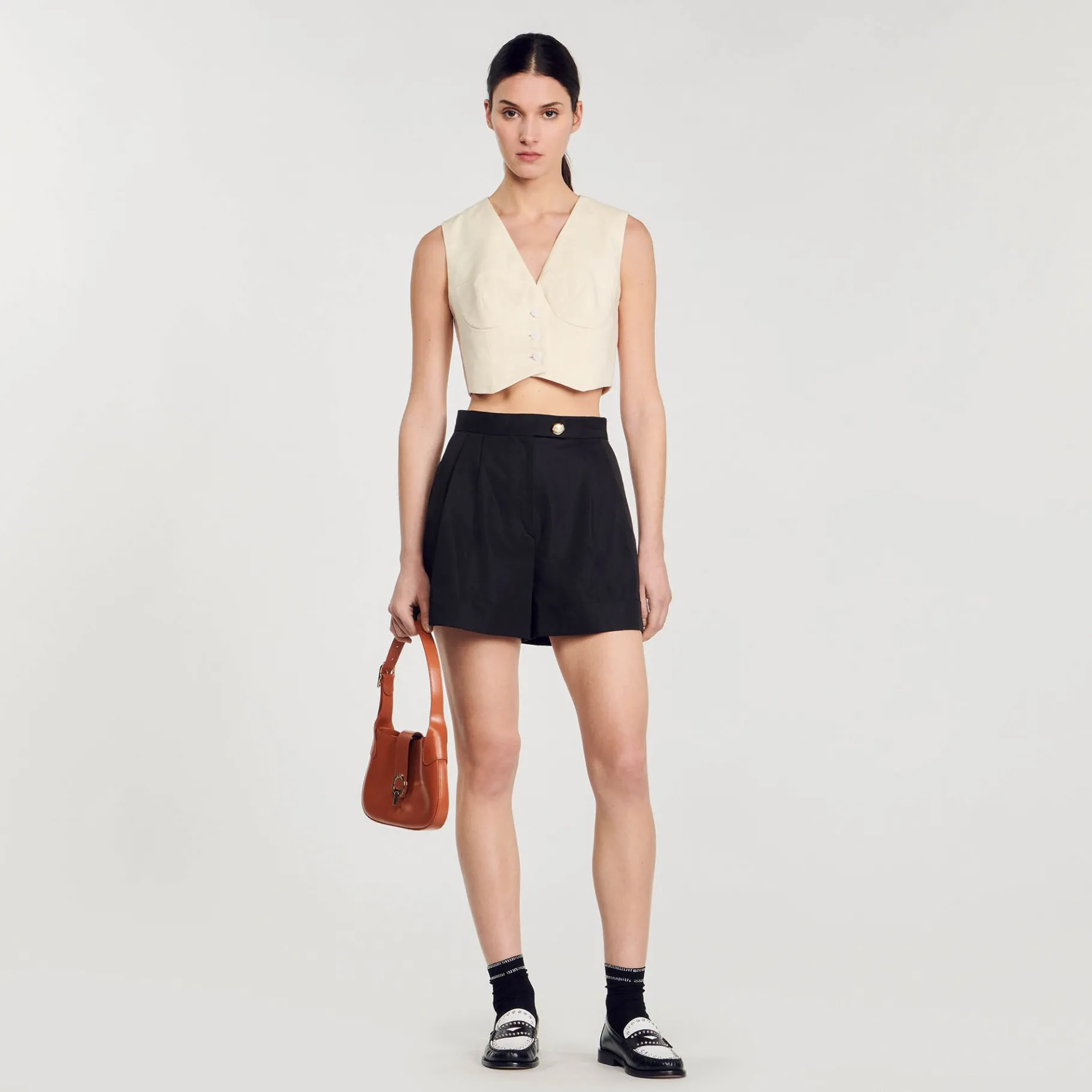 Shop SANDRO Short En Gabardine Noir