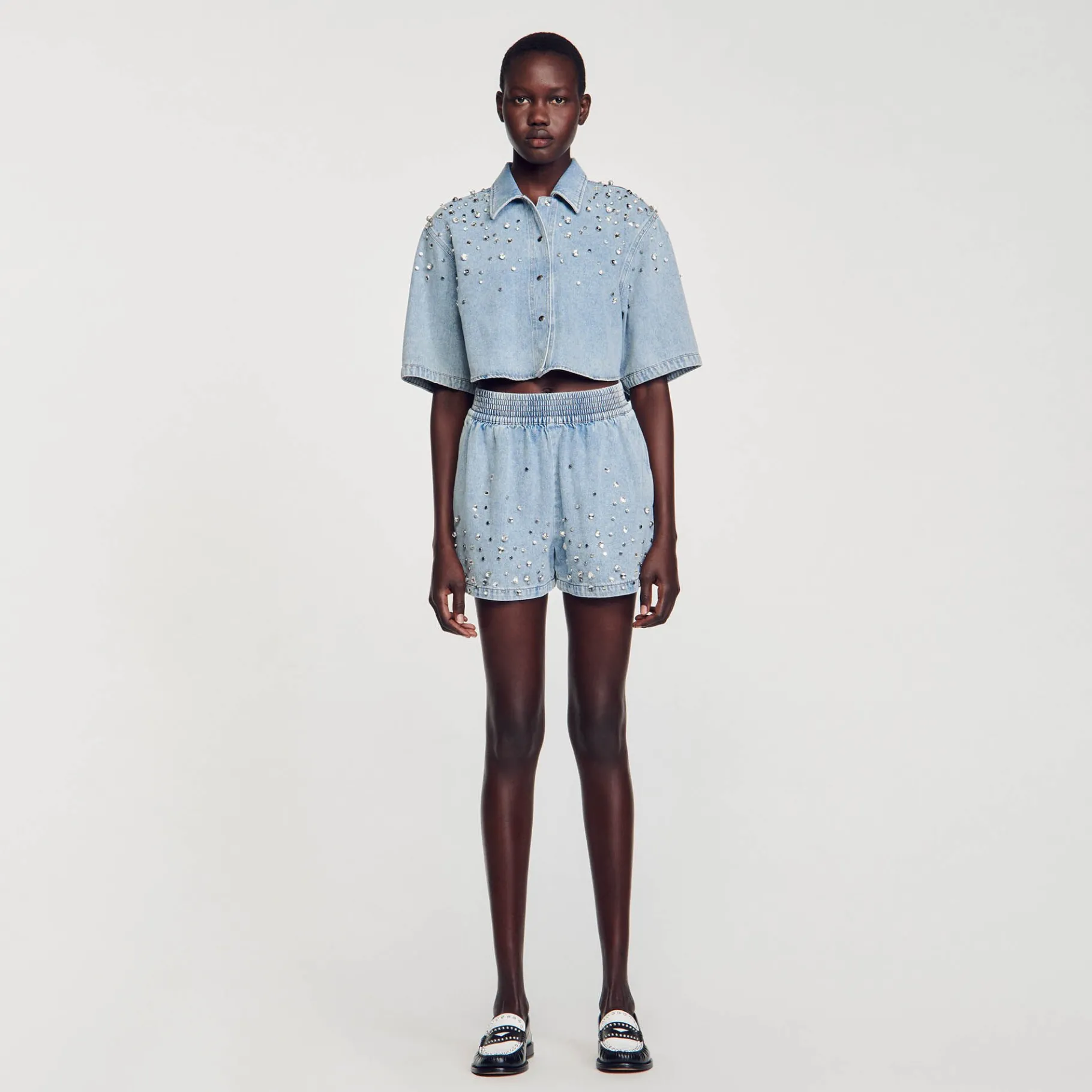 Discount SANDRO Short Large En Denim Orné De Strass Bleu jean clair