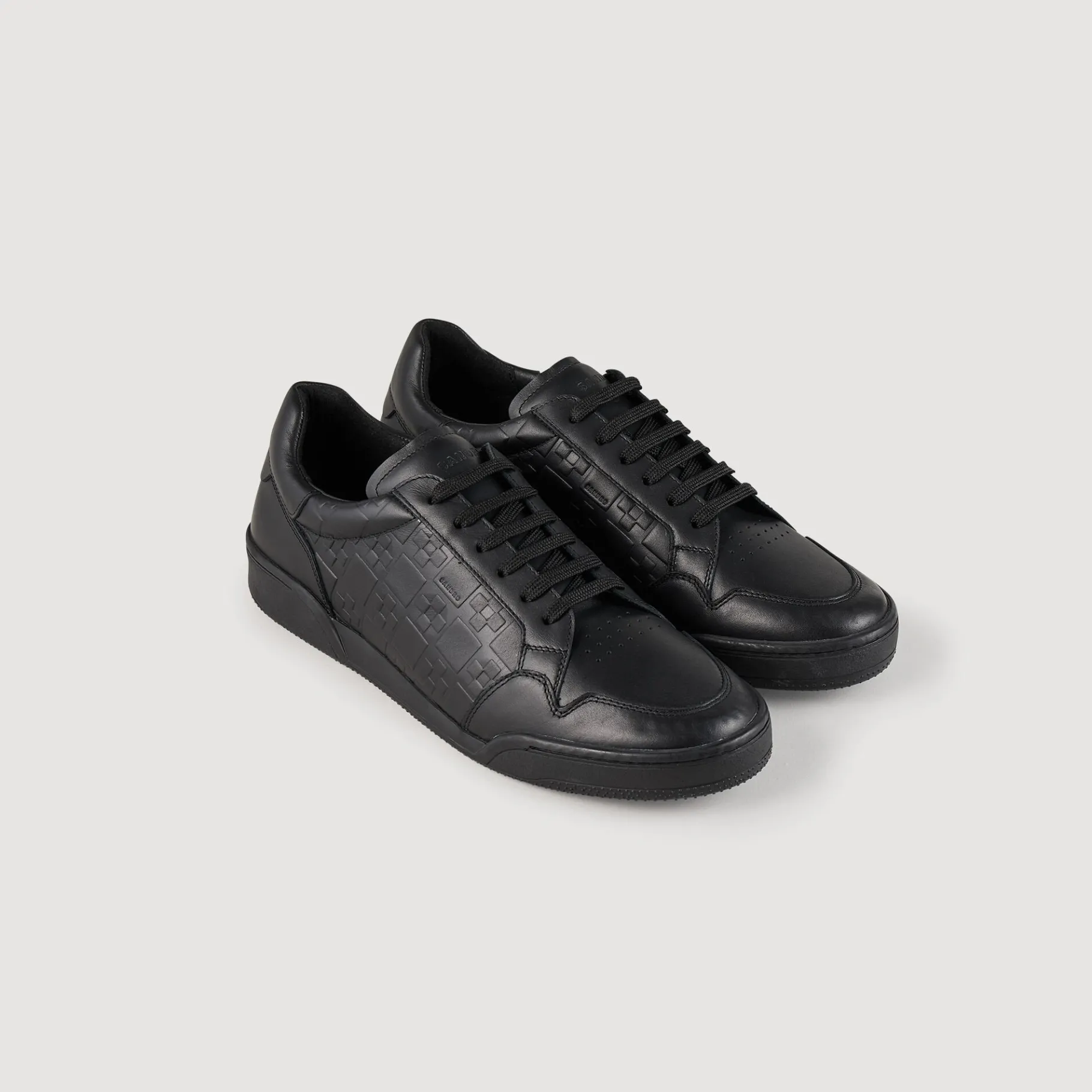 Online SANDRO Sneakers En Cuir Embossé Square Cross Noir